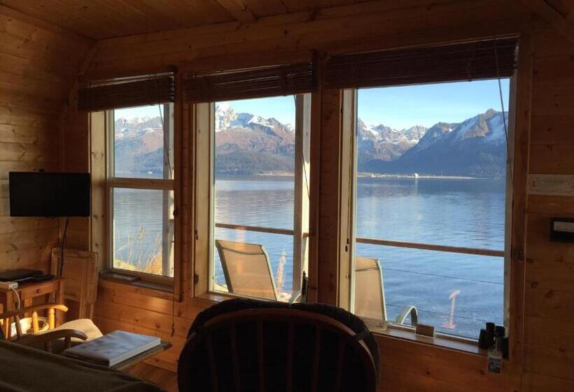 بنجلو قياسى, Angels Rest On Resurrection Bay Llc