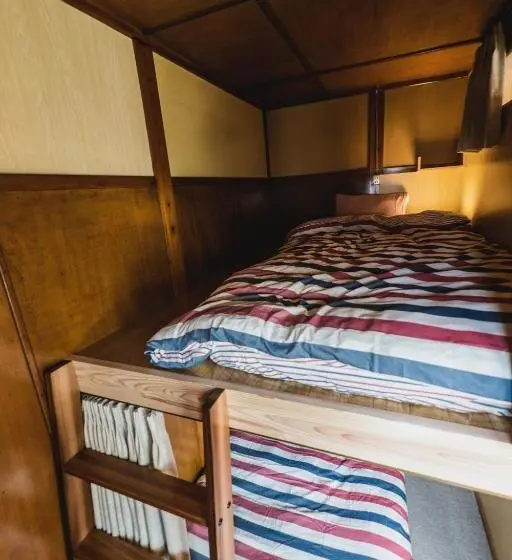 ３ベッドルームハウス, Kian The Guest House