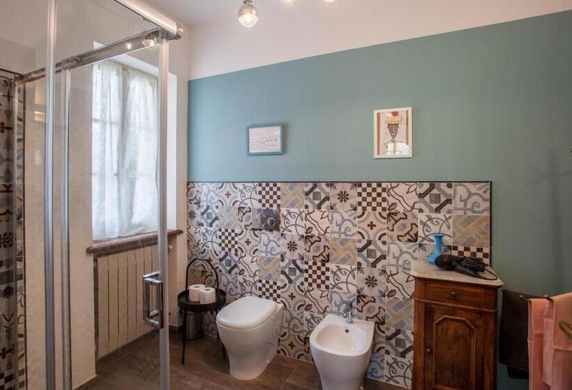 غرفة قياسية مزوَّدة بشُرفة, America Nei Boschi B&b