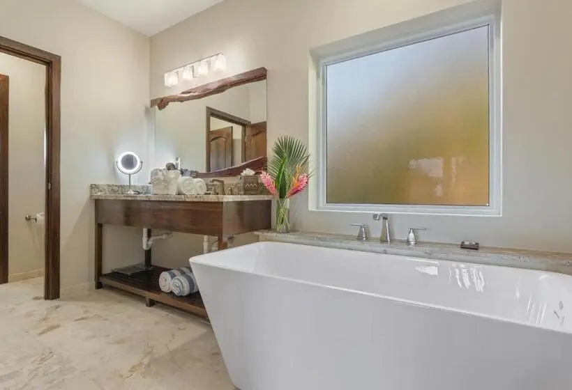 デラックスバンガロー, Sirenian Bay Resort  Villas & All Inclusive Bungalows