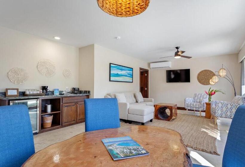 בונגלו סטנדרט 2 חדרי שינה, Sirenian Bay Resort  Villas & All Inclusive Bungalows