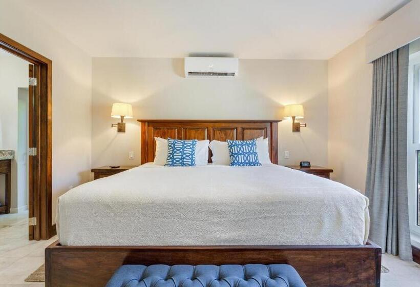 בונגלו סטנדרט 2 חדרי שינה, Sirenian Bay Resort  Villas & All Inclusive Bungalows