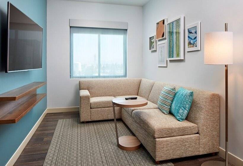 Люкс, Element Santa Clara