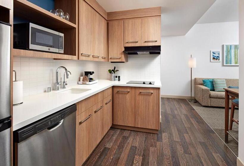 Люкс, Element Santa Clara