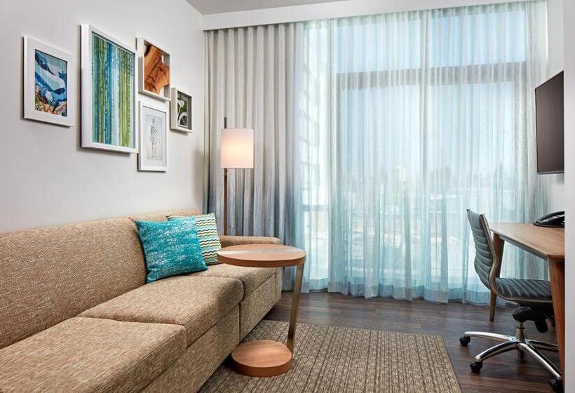 Люкс Кровать Кинг, Element Santa Clara