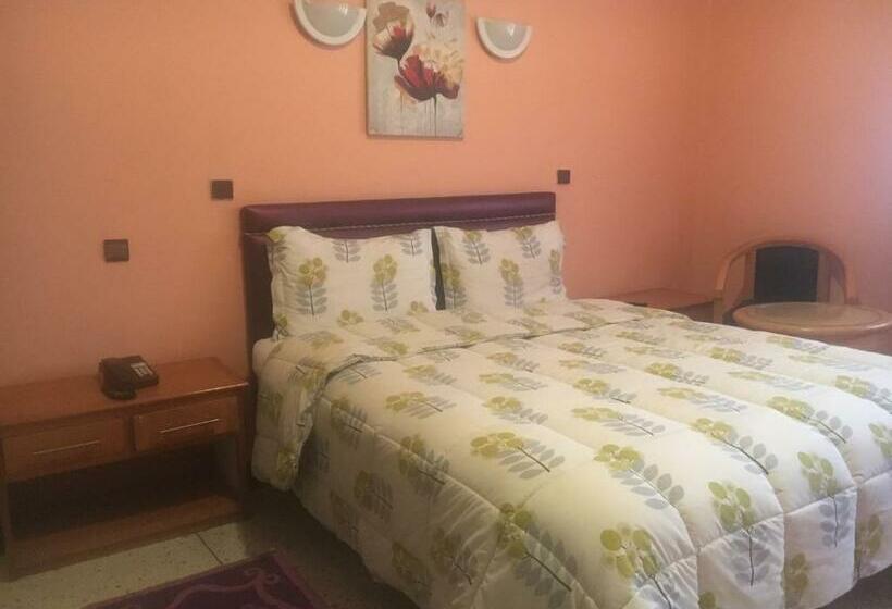 اتاق استاندارد, Lakouara