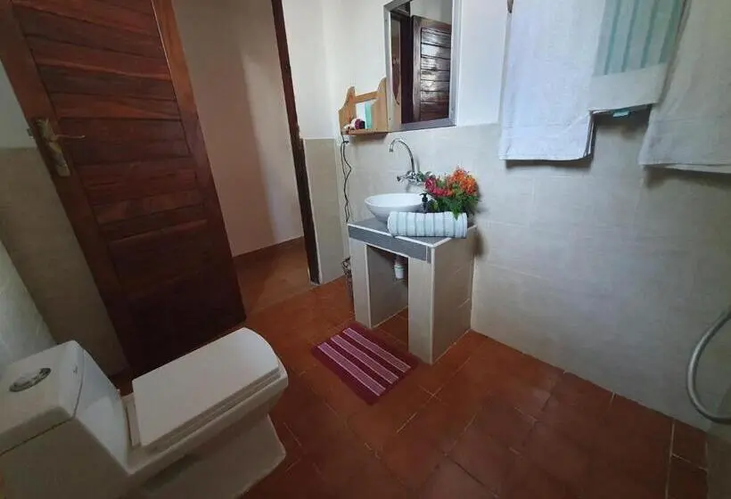 اتاق لوکس, Baridi Villa
