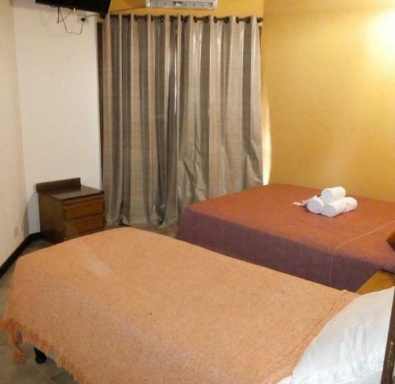 חדר סטנדרט לשלושה, El Uru Suite