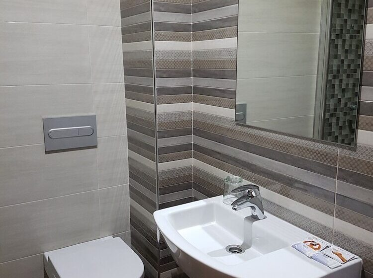 标准间带阳台, Hostal Camelot