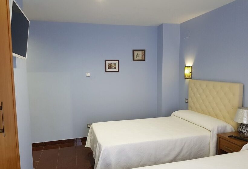 标准间带阳台, Hostal Camelot