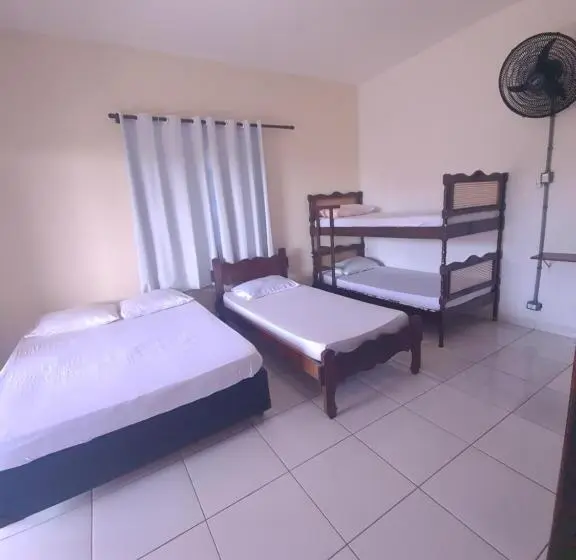 スイート（家族用）, Hostel Praia Centro Itanhaém