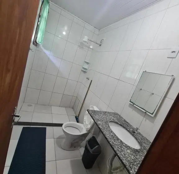 スイート（家族用）, Hostel Praia Centro Itanhaém