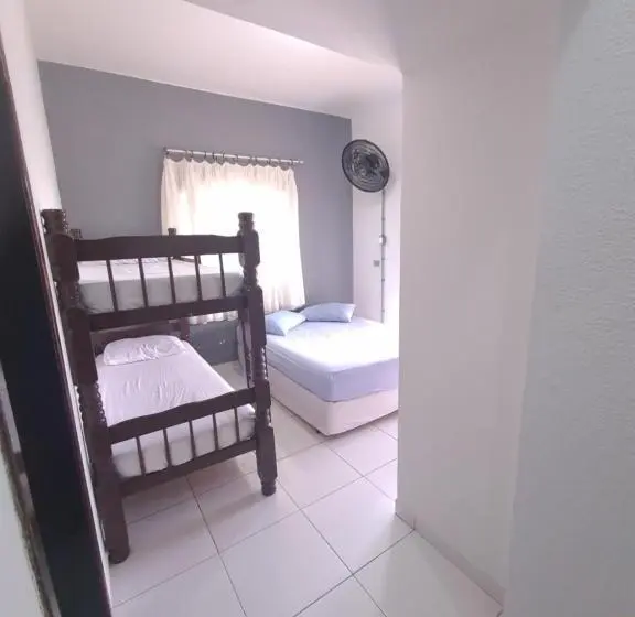 スイート（家族用）, Hostel Praia Centro Itanhaém
