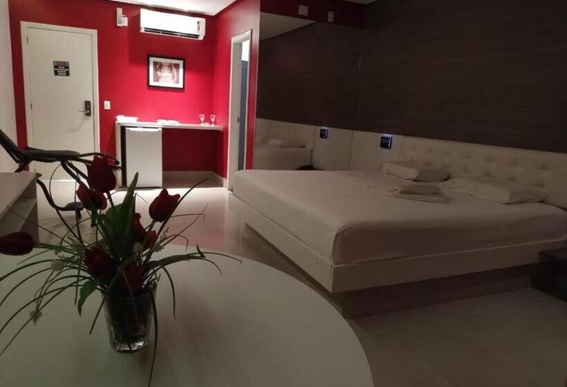 标准间, Vegas Motel