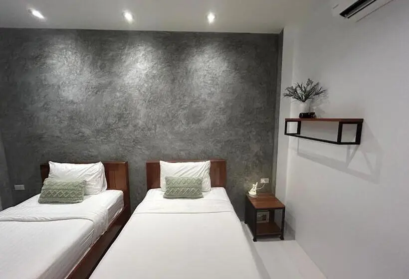 غرفة قياسية مطلّة علي حمام السباحة, Phangan Hometown Resort Adults Only