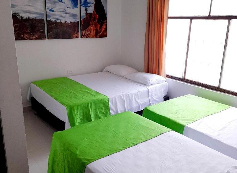 اتاق استاندارد چهار تخته, Hospederia Sol Del Desierto