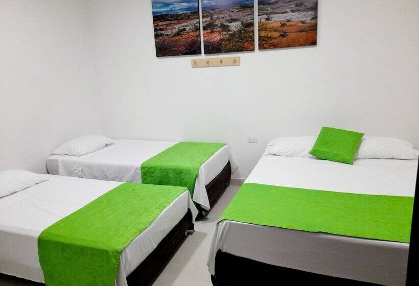 اتاق خانوادگی, Hospederia Sol Del Desierto