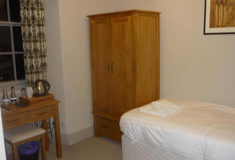 غرفة سوبيريور فردية, Old Kings Head