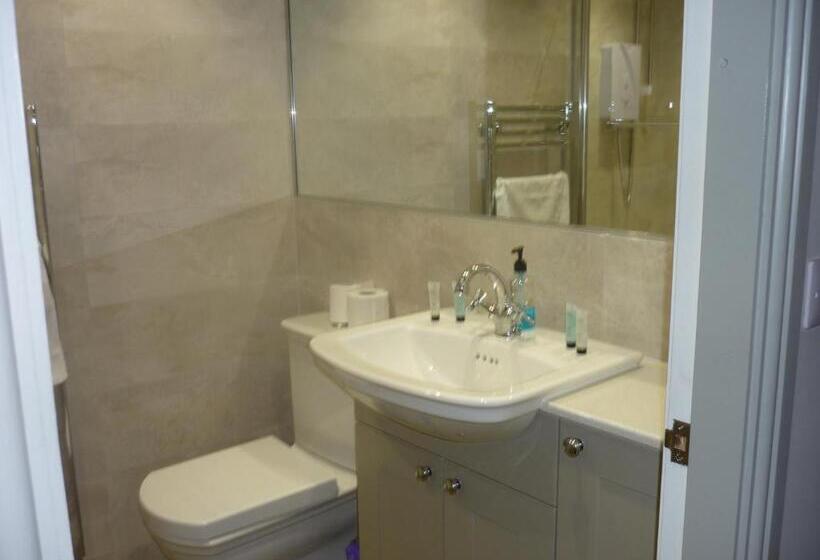 غرفة ديلوكس, Old Kings Head