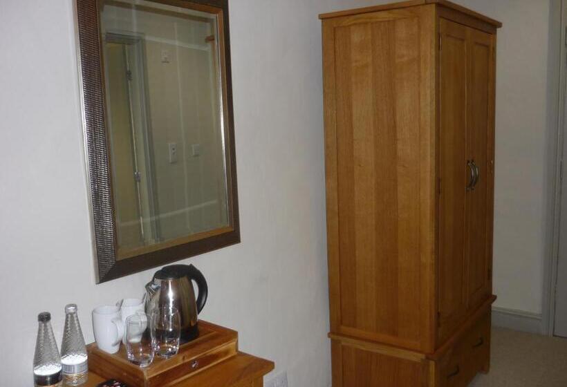 غرفة ديلوكس, Old Kings Head