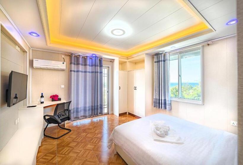 سوئیت با بالکن, Riverside