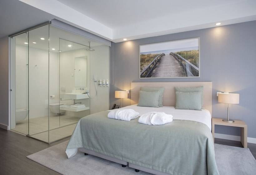 Полулюкс с Балконом, Longevity Health & Wellness Hotel   Adults Only