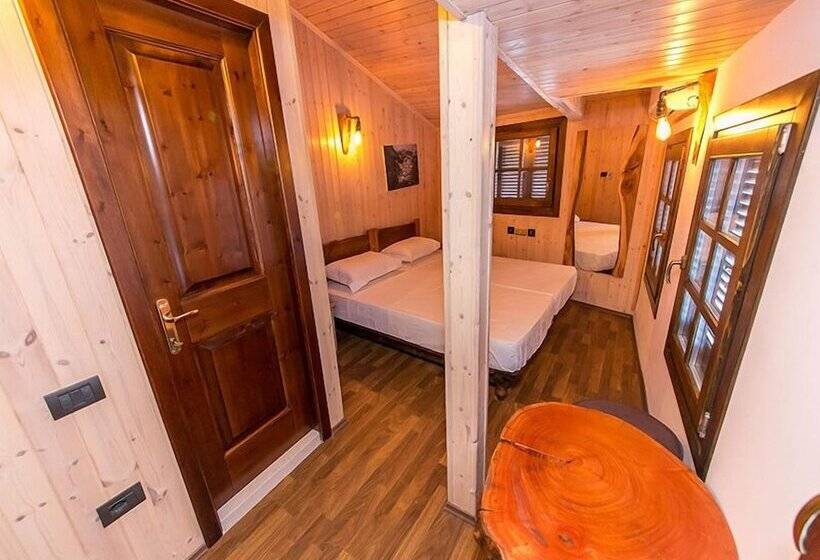 חדר דלוקס נוף לעיר, Heraklis