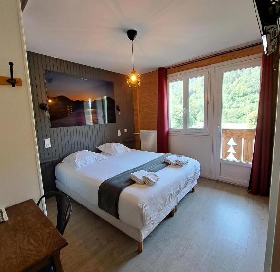 Номер Стандарт с Балконом, Les Mouflons