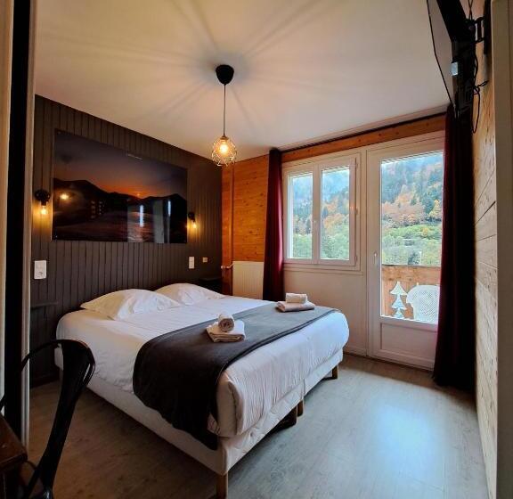 Номер Стандарт с Балконом, Les Mouflons