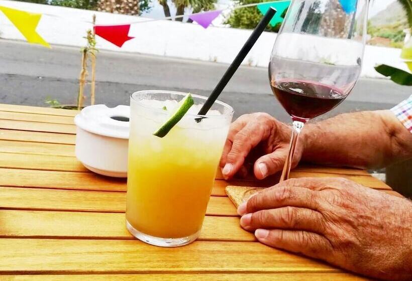 バス共有のスタンダードルーム, El Hostal Del Cubo