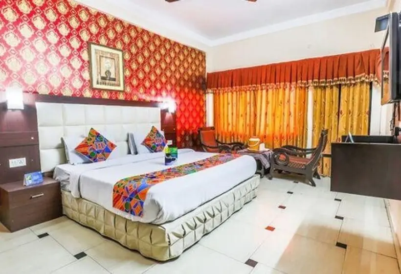 デラックスルーム, Fabhotel Pramila Inn