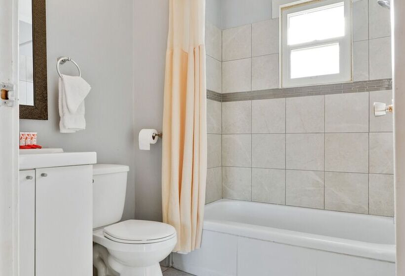 غرفة قياسية, Bethel   Fort Macleod, Ab