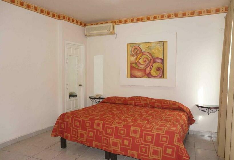 带大床的高级房间, Las Olas