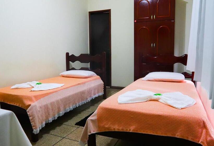 Номер Стандарт, Plaza Ferreira