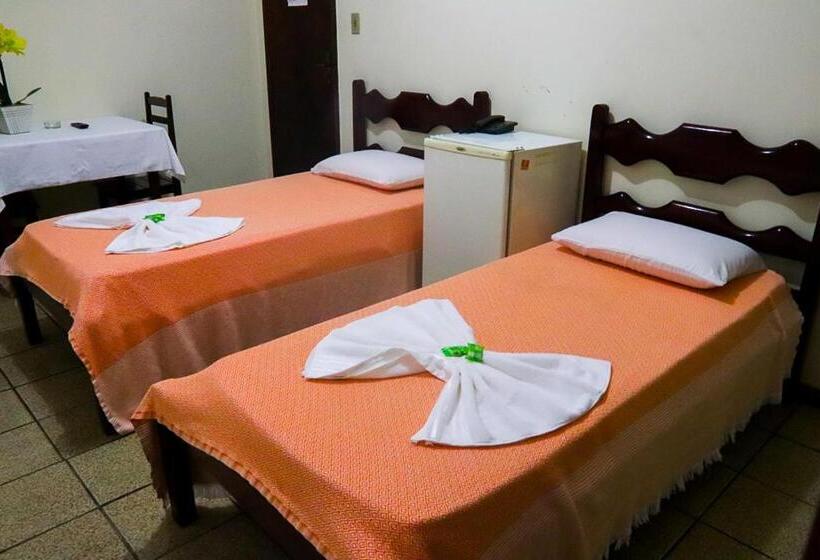 Номер Стандарт, Plaza Ferreira