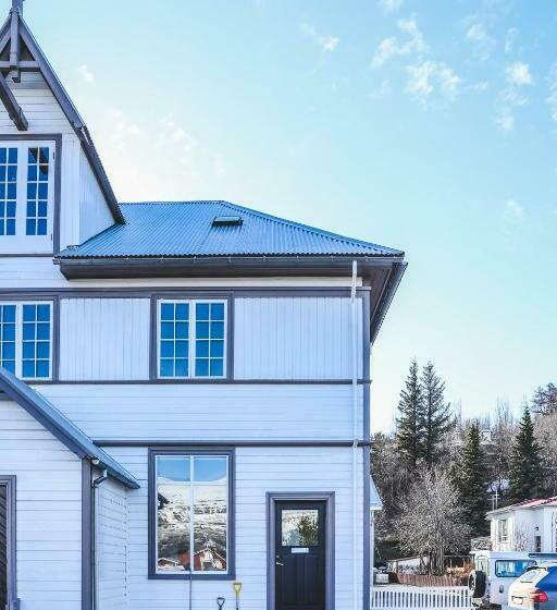 اتاق استاندارد, Hoepfner And Tulinius Historical Houses