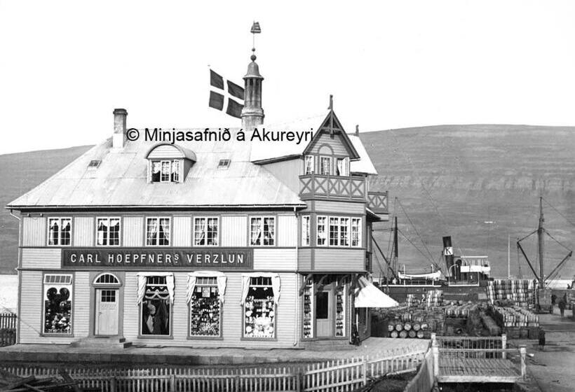 آپارتمان 2 خوابه, Hoepfner And Tulinius Historical Houses