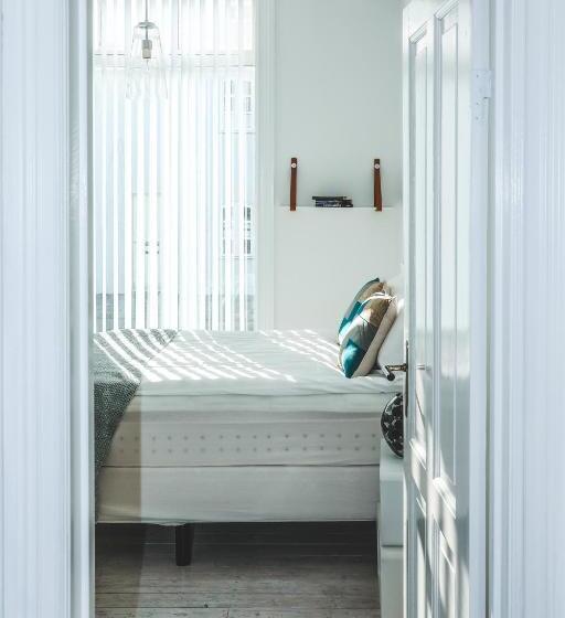 آپارتمان 2 خوابه, Hoepfner And Tulinius Historical Houses