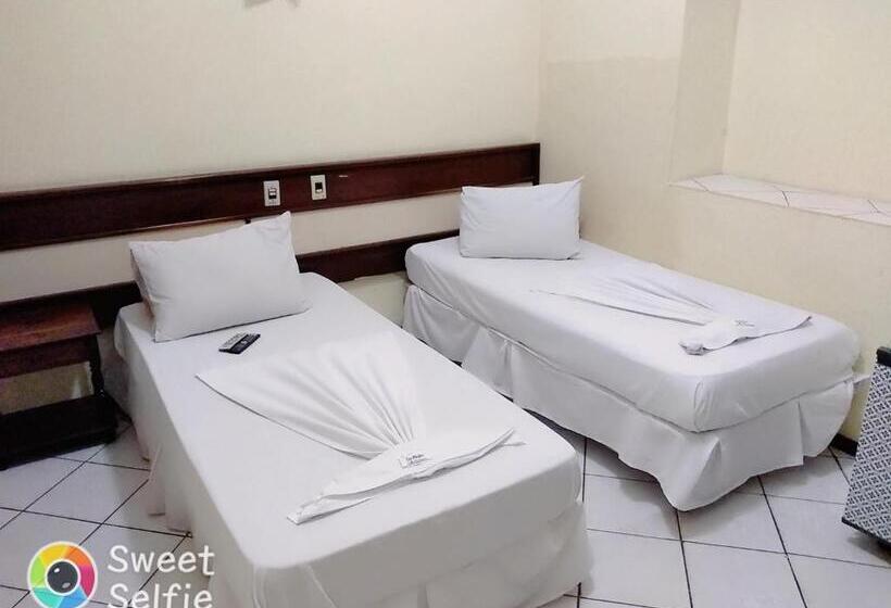 Standard Værelse, Central Rosário