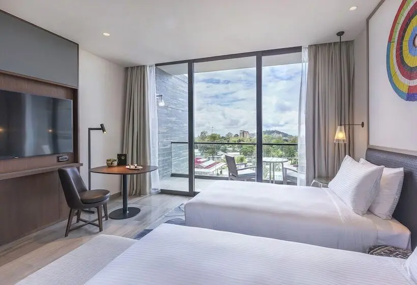 Chambre Deluxe Vue Ville, Gran Melia Arusha