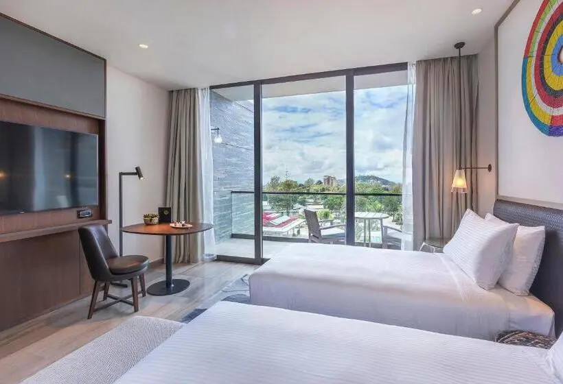 Chambre Deluxe Vue Ville, Gran Melia Arusha