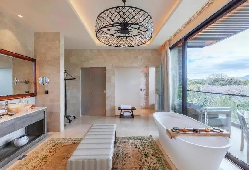 Suite Présidentielle, Gran Melia Arusha