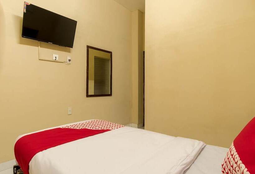 اتاق استاندارد یک نفره, Capital O 615 Residence Puri Hotel Syariah