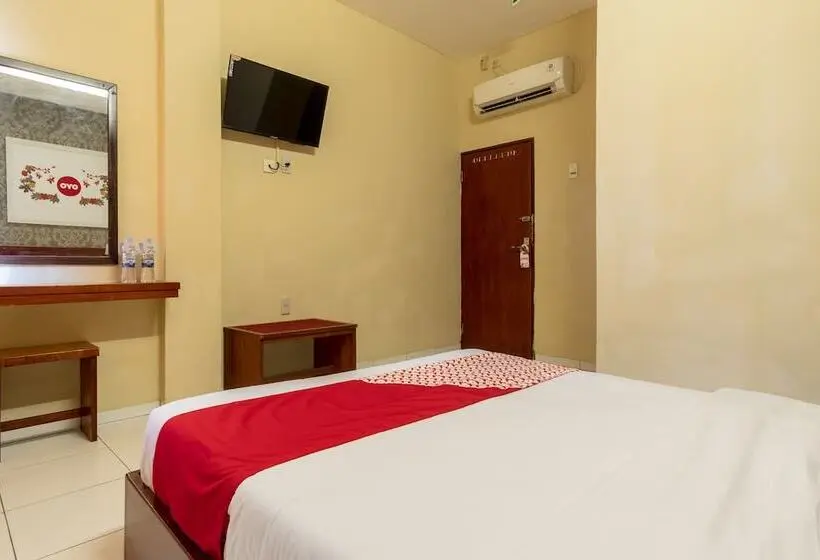 デラックスルーム, Capital O 615 Residence Puri Hotel Syariah