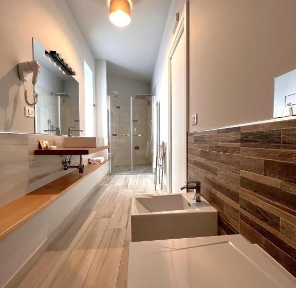 デラックスルーム, Le Suite