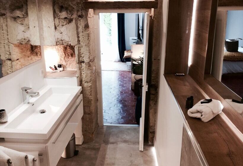 جناح ديلوكس, La Domitia   Maison D Hôtes, Spa & Massages