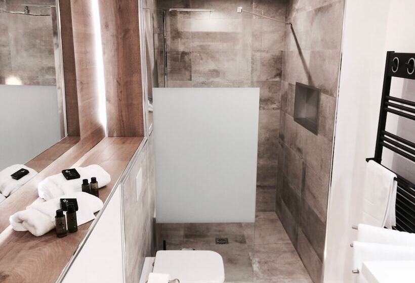 デラックススイート, La Domitia   Maison D Hôtes, Spa & Massages