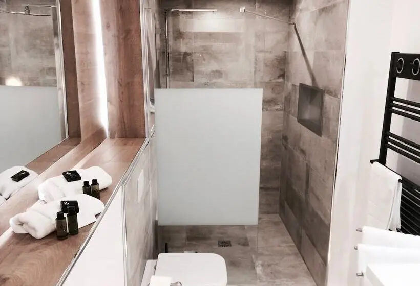 デラックススイート, La Domitia   Maison D Hôtes, Spa & Massages