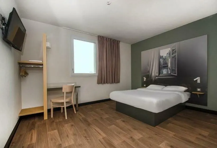 身障者適用スタンダードルーム, B&b Hotel Montargis Amilly