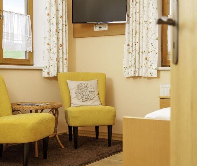 标准单人间, Pension Silberbauer